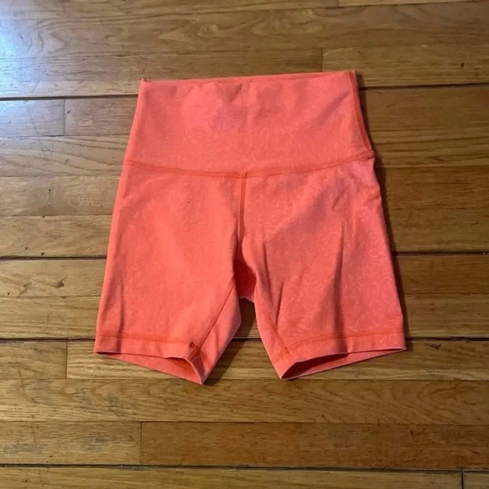 Lululemon Wunder Train High-Rise Biker Short 6